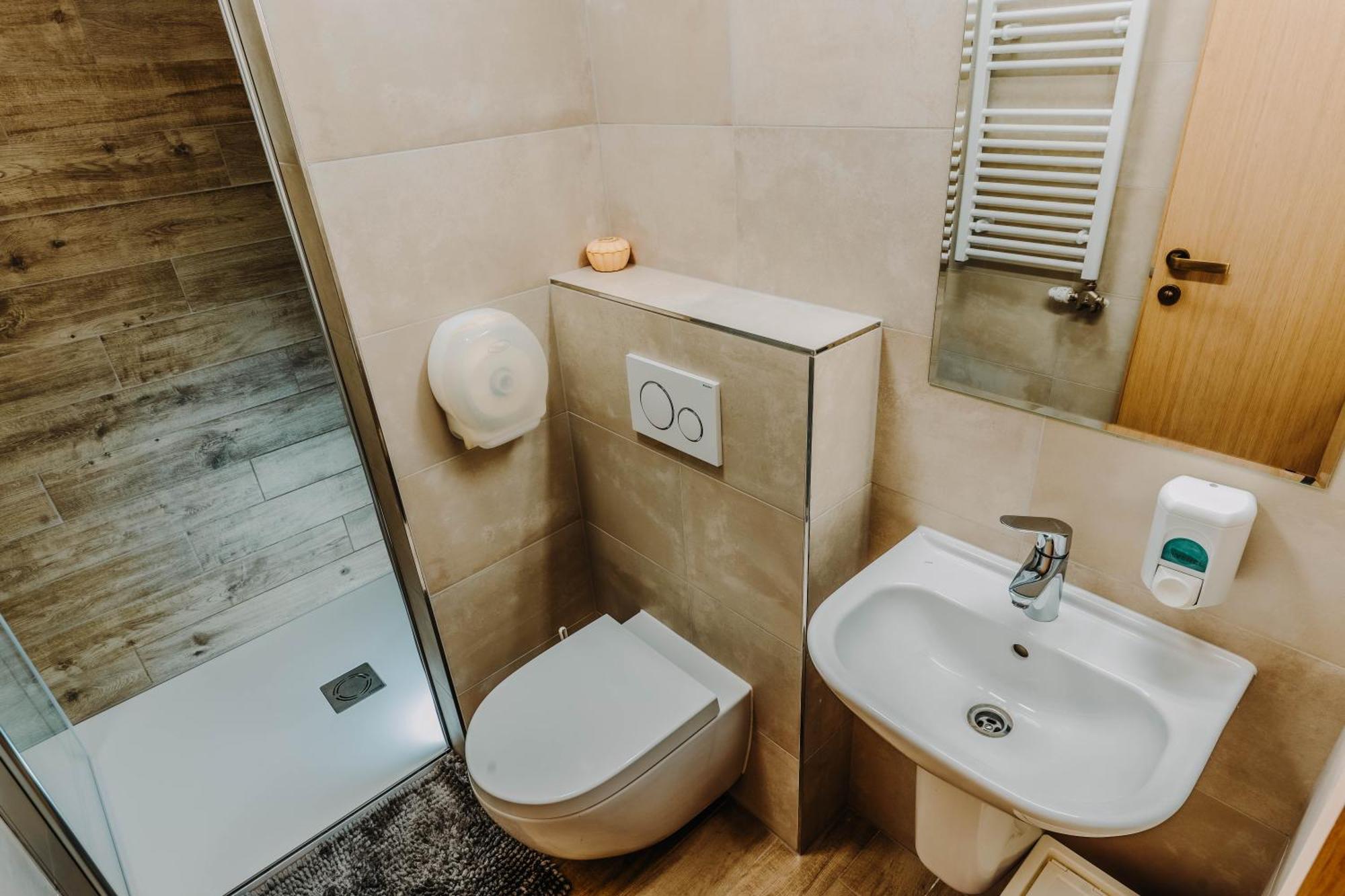 Bilikova Chata - Horsky Hotel Vysoké Tatry Exteriör bild