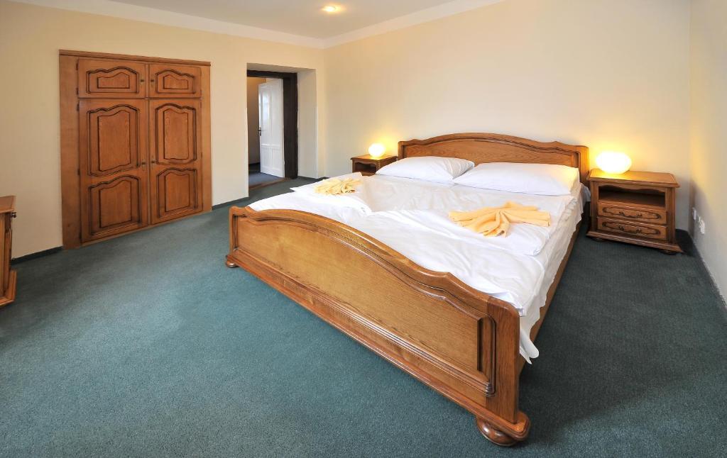 Bilikova Chata - Horsky Hotel Vysoké Tatry Rum bild